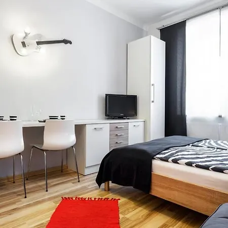 Studio Pomorska , Bezplatny Parking Apartment *